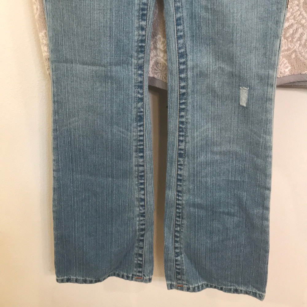 Jeans - Picture 2 of 4
